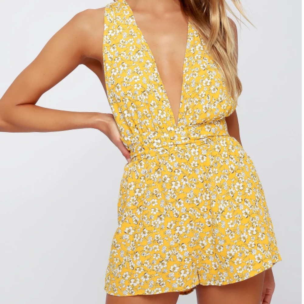 YELLOW FLORAL PRINT CONVERTIBLE ROMPER
